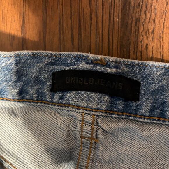 Uniqlo Relaxed Tapered Straight Distressed Jeans 28 Mid Rise Light Wash Cotton - Picture 4 of 7